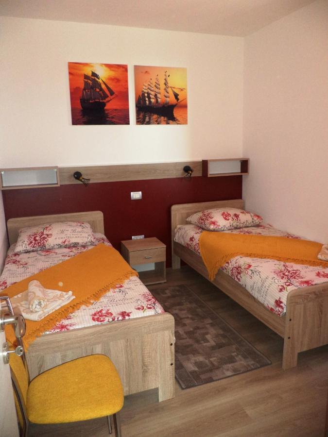 Apartment Ivy2 Ловран Экстерьер фото