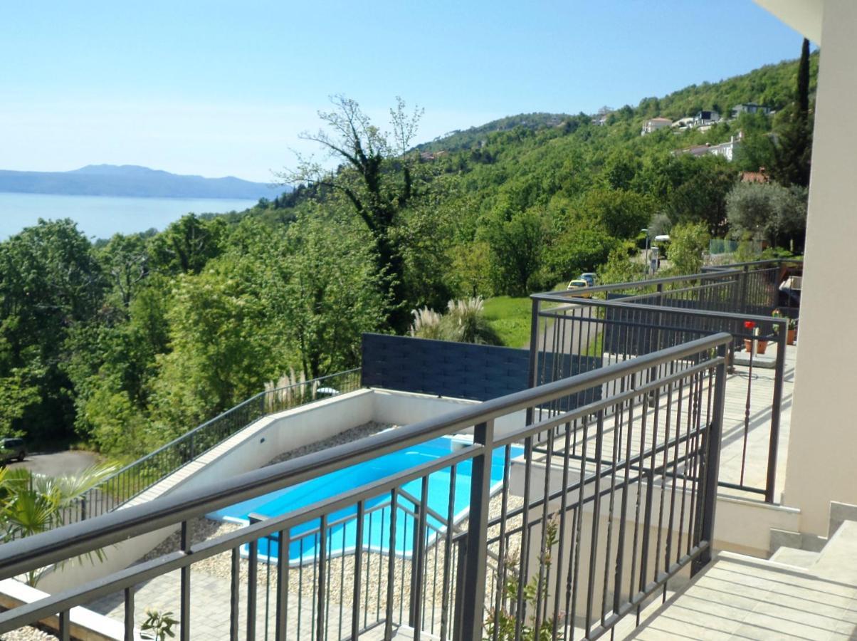 Apartment Ivy2 Ловран Экстерьер фото